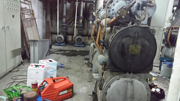 開(kāi)利螺桿機(jī)保養(yǎng)